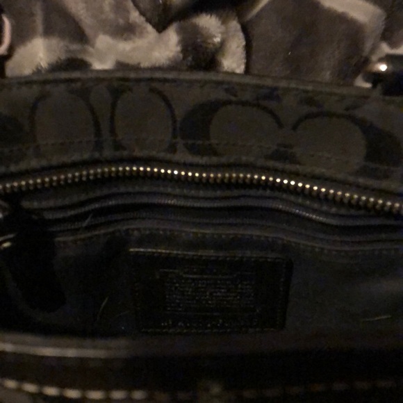 Black Coach Signature canvas/leather handbag - Picture 4 of 4